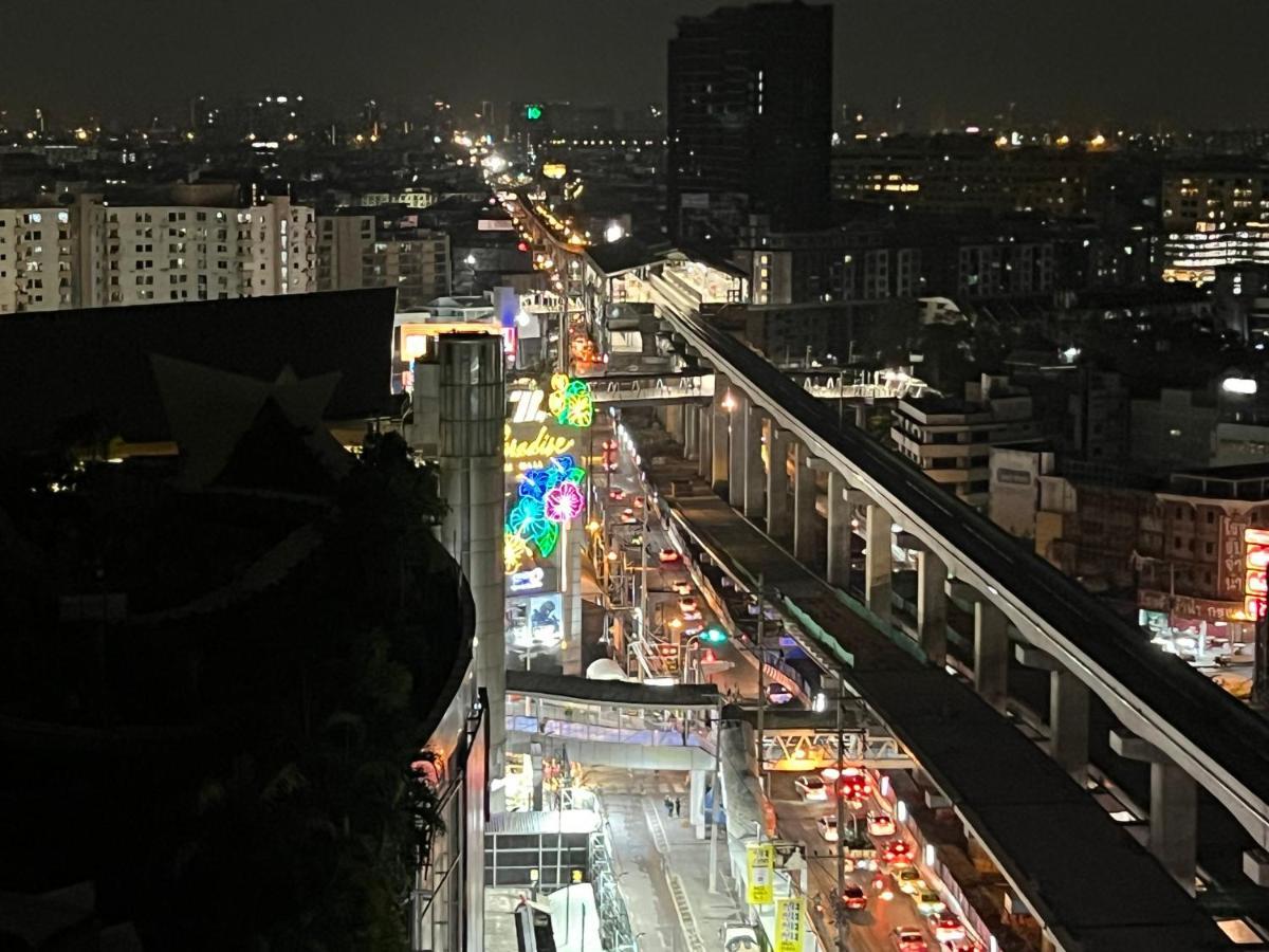 Mall Suites Hotel Bangkok Exteriör bild