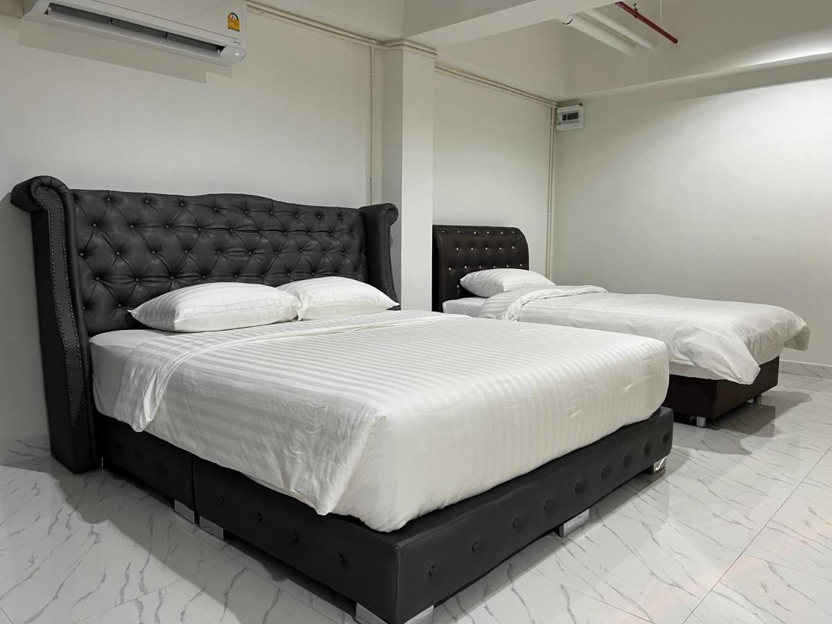 Mall Suites Hotel Bangkok Exteriör bild