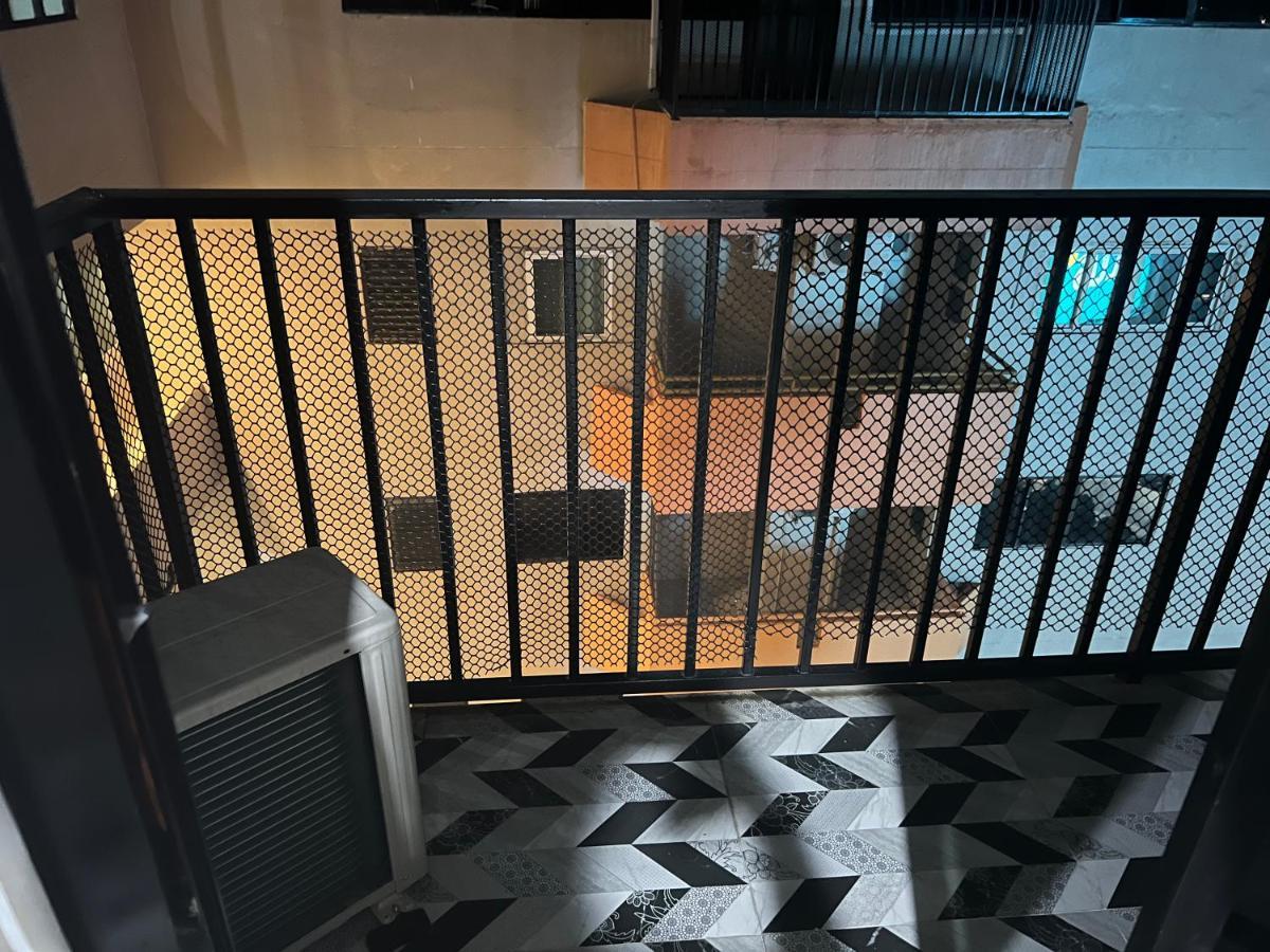 Mall Suites Hotel Bangkok Exteriör bild