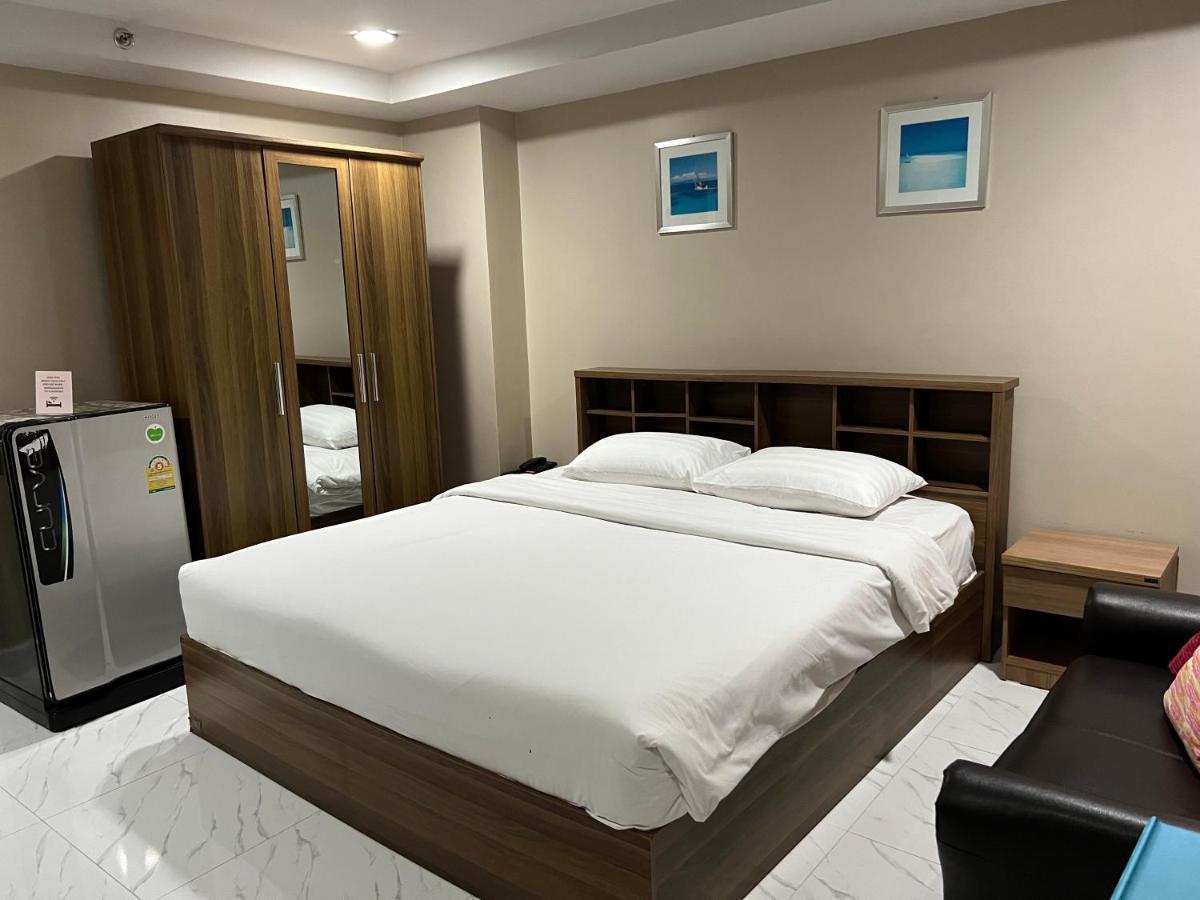 Mall Suites Hotel Bangkok Exteriör bild