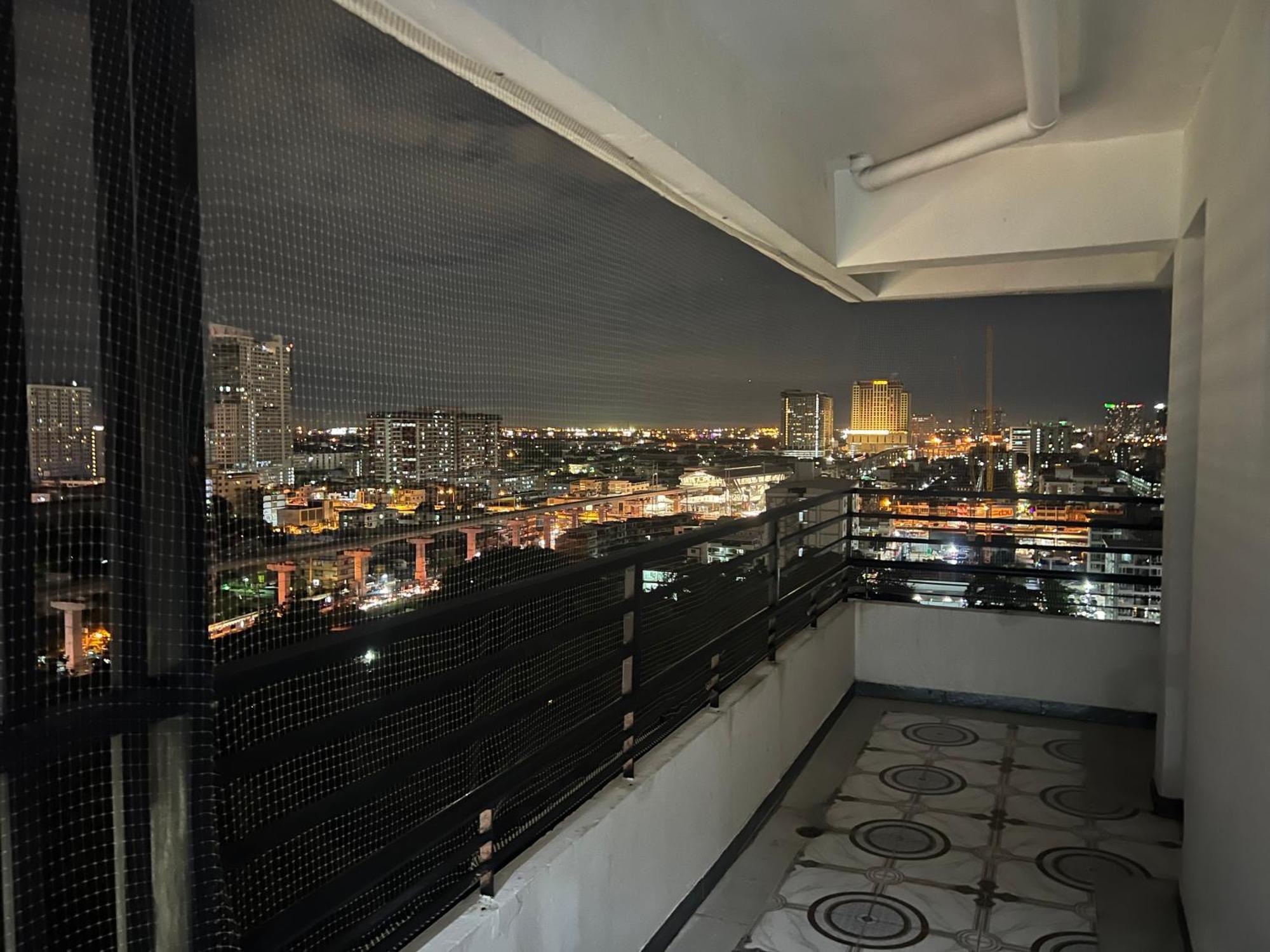 Mall Suites Hotel Bangkok Exteriör bild