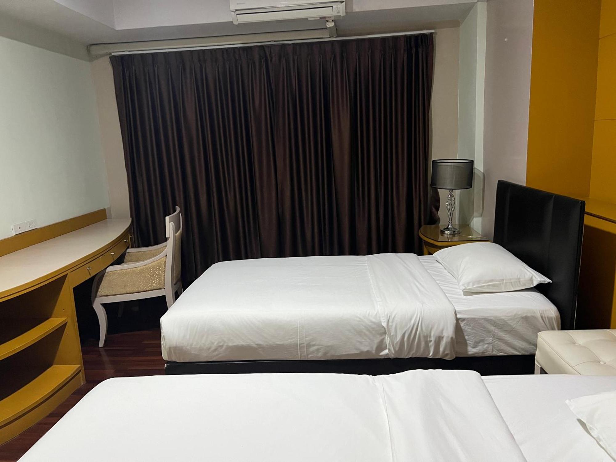 Mall Suites Hotel Bangkok Exteriör bild