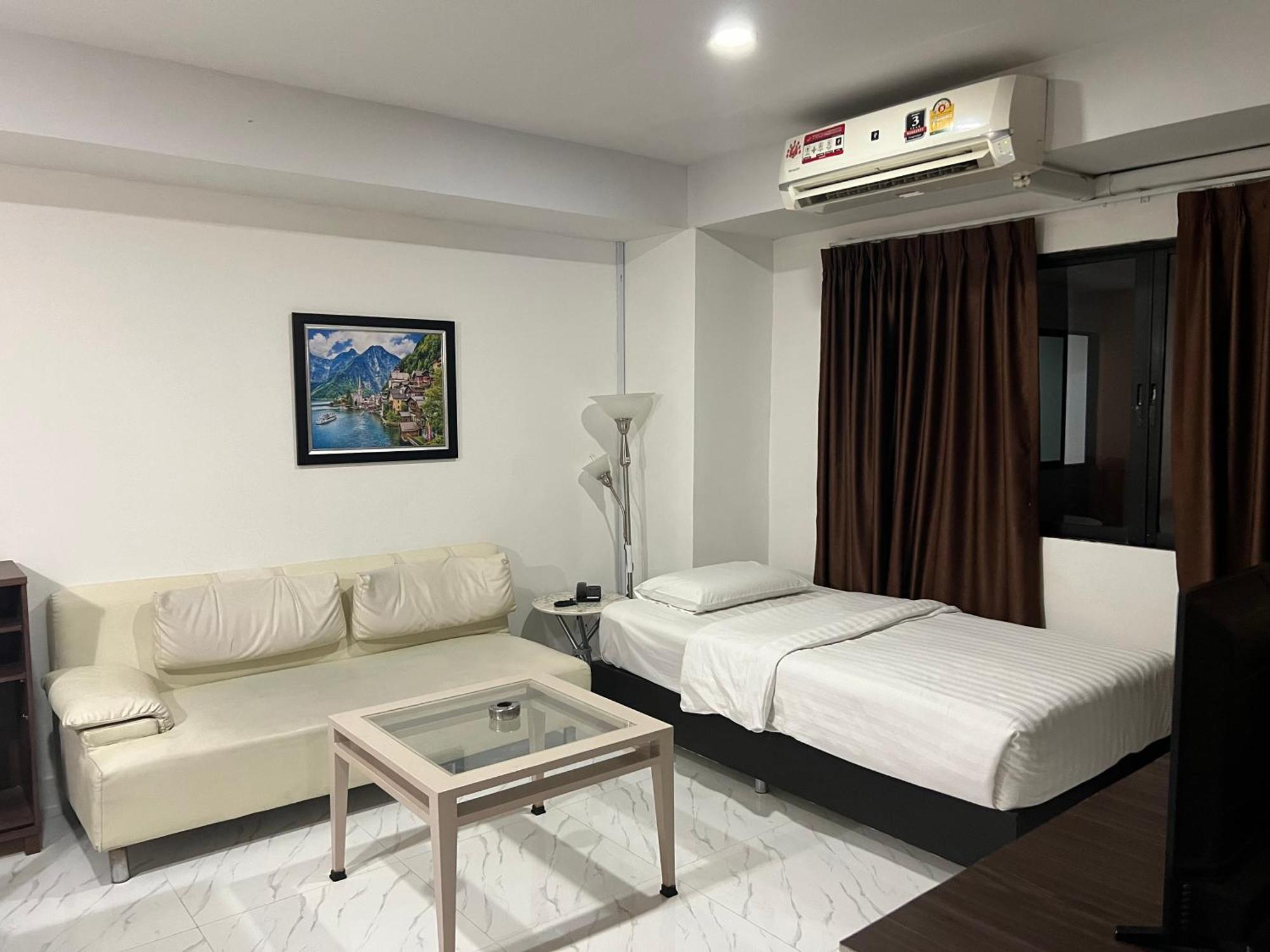 Mall Suites Hotel Bangkok Exteriör bild
